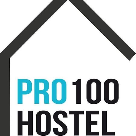 Pro100Hostel Murmansk Exterior foto