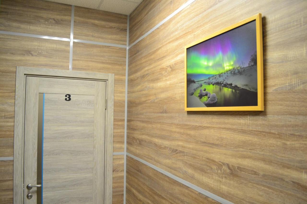 Pro100Hostel Murmansk Exterior foto